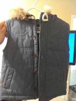 Vest 18months