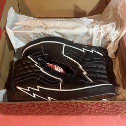 Vans Size 10  New In Box