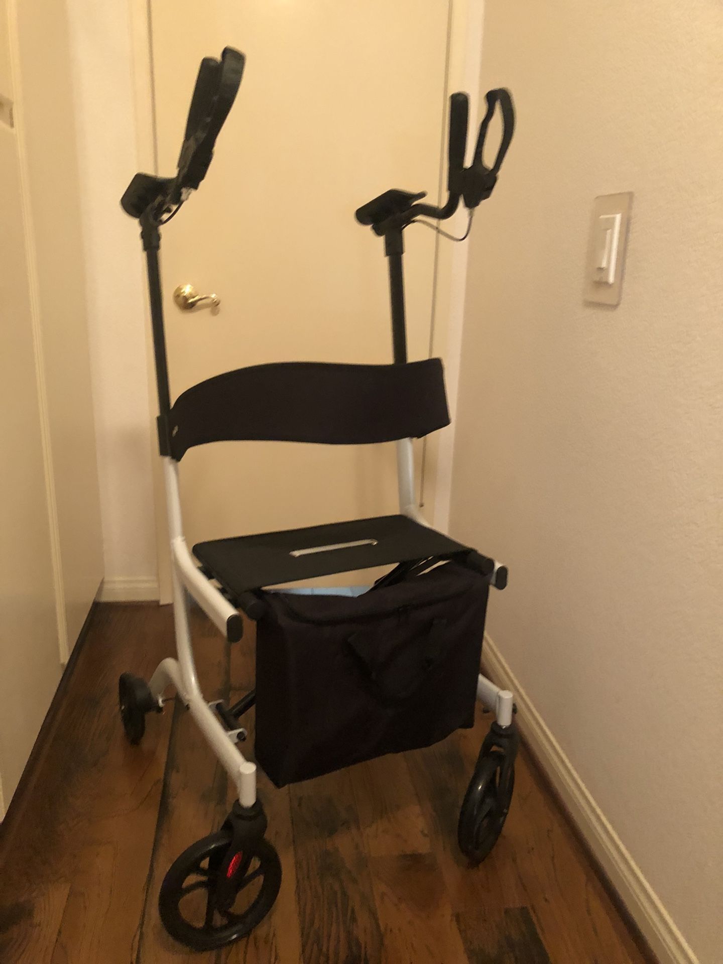 Upright Posture Walker