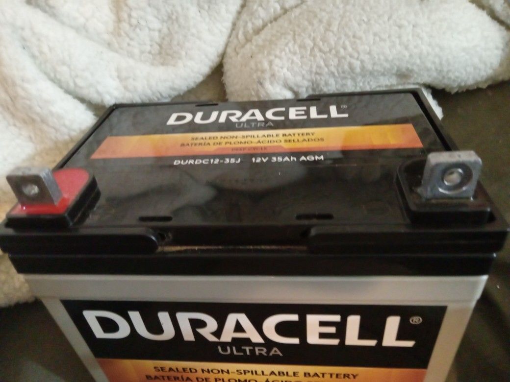 Duracell Ultra deep cycle 12v 35ah AGM batteriesx2