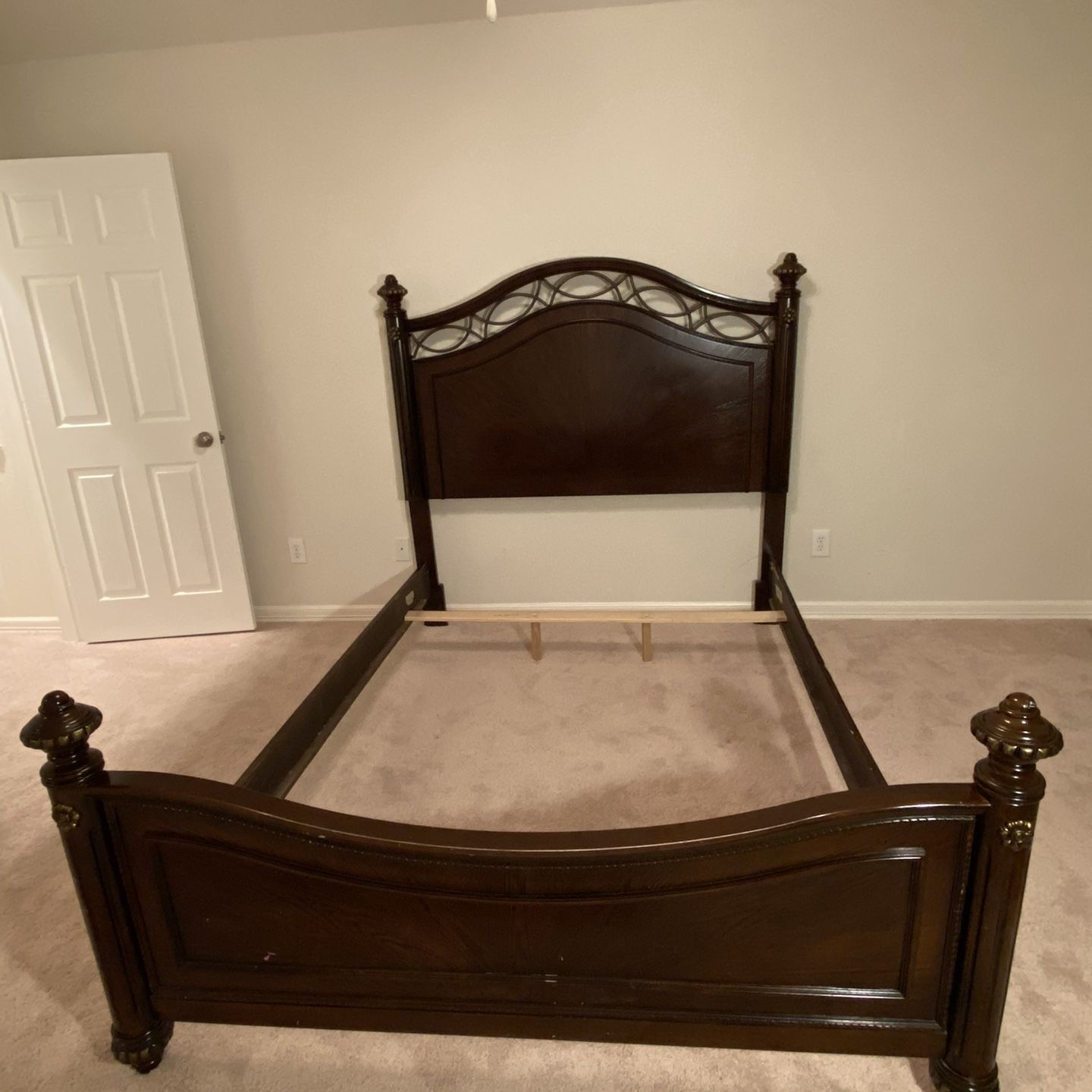 Queen Size Bed - Wood