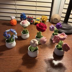  Crochet Flower Mini  Pots