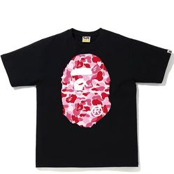 Bape camo read caption