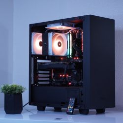 gaming pc w/ 165 hz moniter 