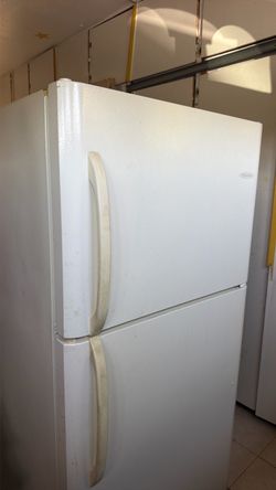 Top freezer and  fresh bottom frig
