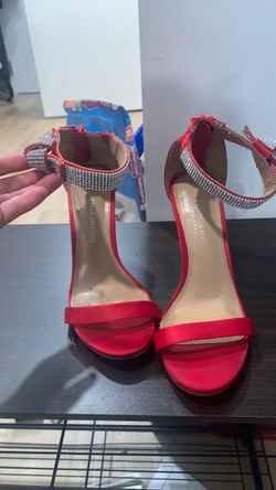 Red heel shoes