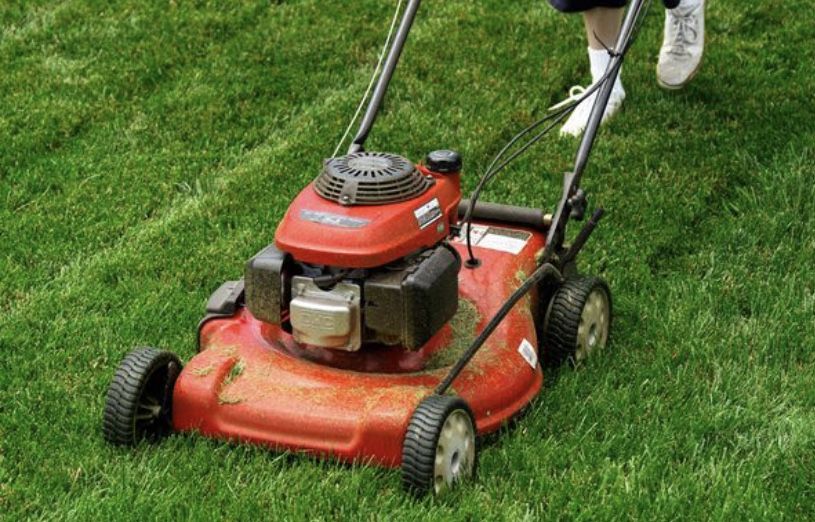 Craftsman M100 140-cc 21-In Gas Push Lawn Mower with Briggs & Stratton Engine Cmxgmam201102 Craftsman M100 140-cc 21-In Gas Push Lawn Mower with Brigg