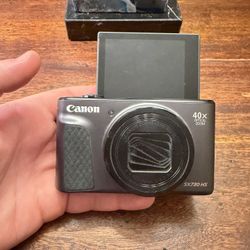 Canon Camera SX730 HS