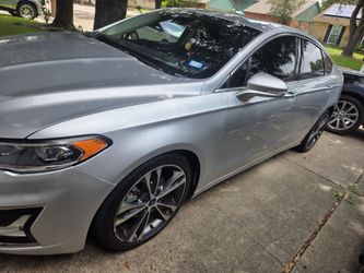 2019 ford fusion titanium