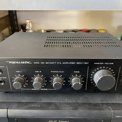 Realistic MPA 30 amplifier