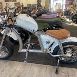 Harley Inspired Aesthetics Mangosteen FT02 Electric Bike 1500W/60V 