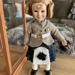 Shirley Temple Porcelain Doll w/ Glass Case: Little General