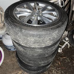 Infiniti Tires Wit Rims