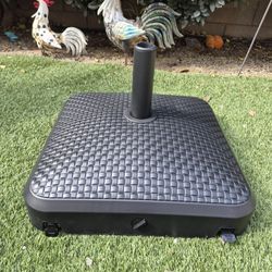 HDPE Mobile Umbrella Base Stand 80LBS Color: Black 