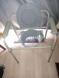 Bathtub chair and Portable restroom chair
