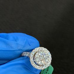 10k Gold With 2CT Lab Diamond Ring 