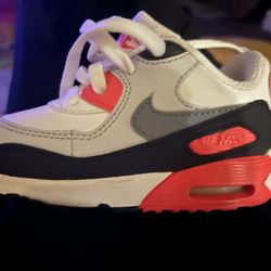 Toddler Nike Size 5 Like New 