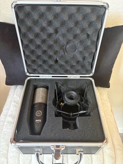 AKG P220 Condenser Microphone with Scarlett focusrite.
