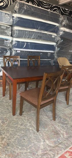 Table with chairs