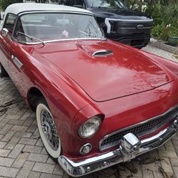 1955 Ford Thunderbird