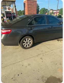 Toyota Camry full option clean title