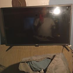 32 Inch Onn Smart Tv 