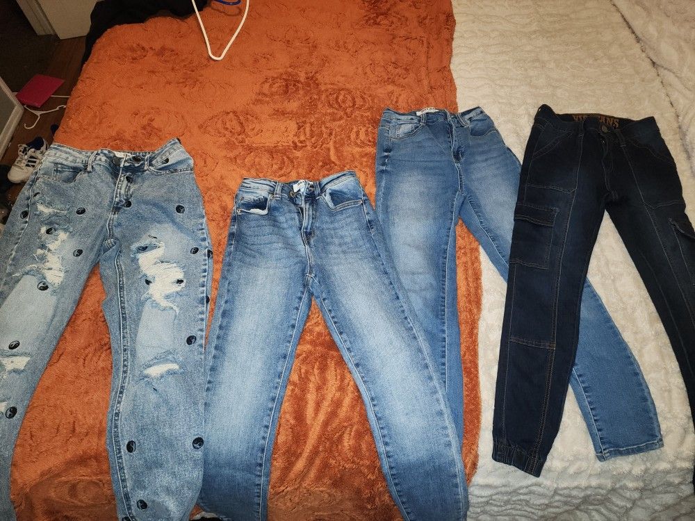 Jeans