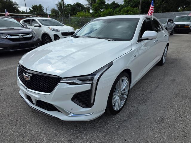 2023 Cadillac CT4