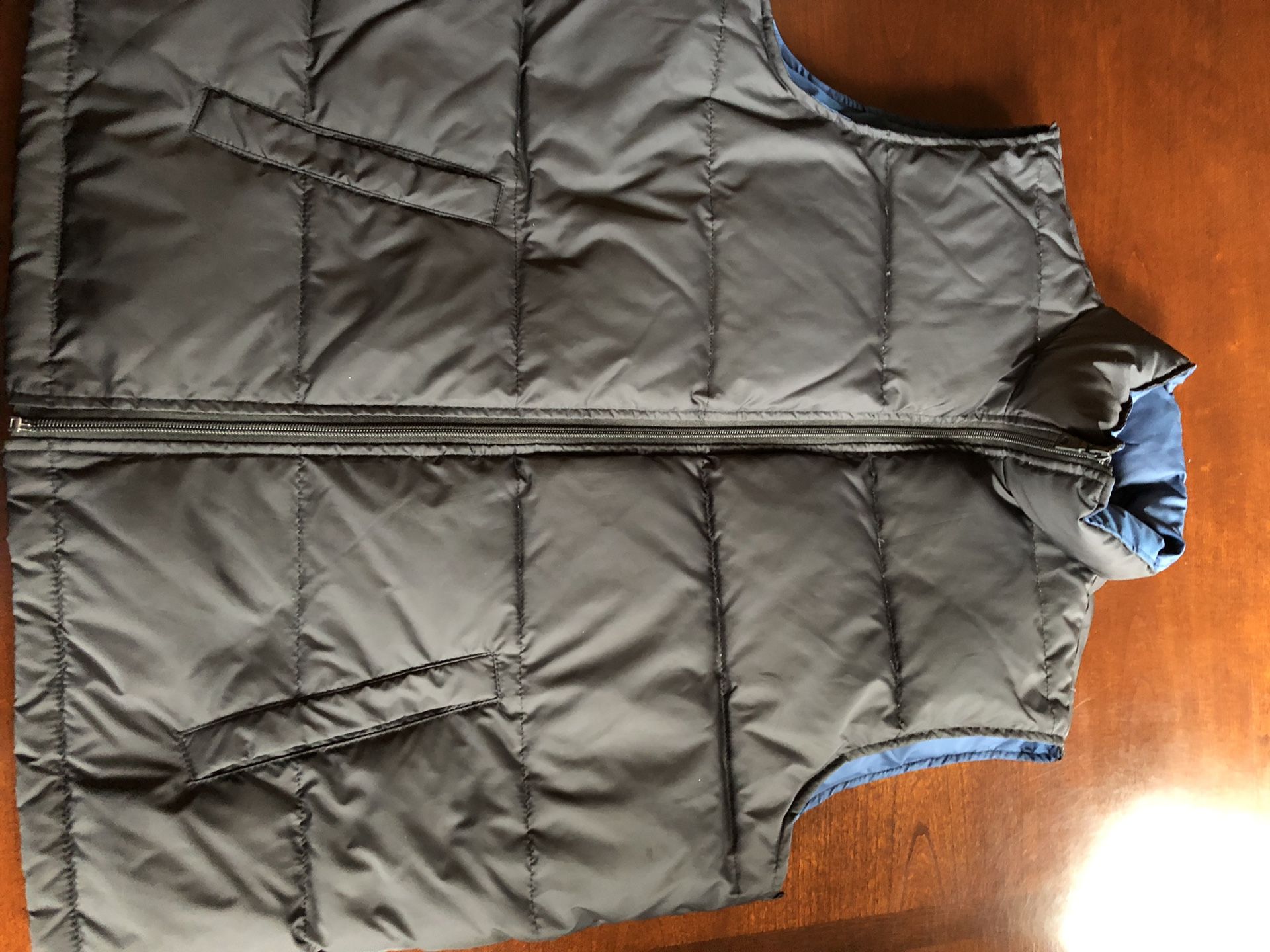 ELIE TAHARI Men’s Vest Medium