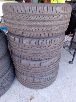 Nice NEW Set Of four 235/45 R18 Hankook Kinergy GT concept Tires!!