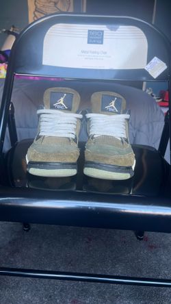 Jordan 4s