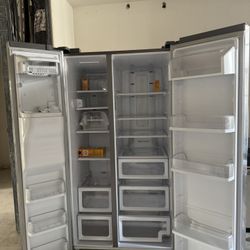 Working Samsung Refrigerator 