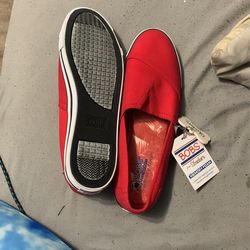 size 7 never worn