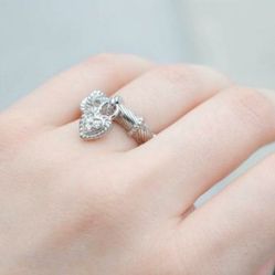 925 Sterling Silver Judith Ripka Dangle Heart Ring