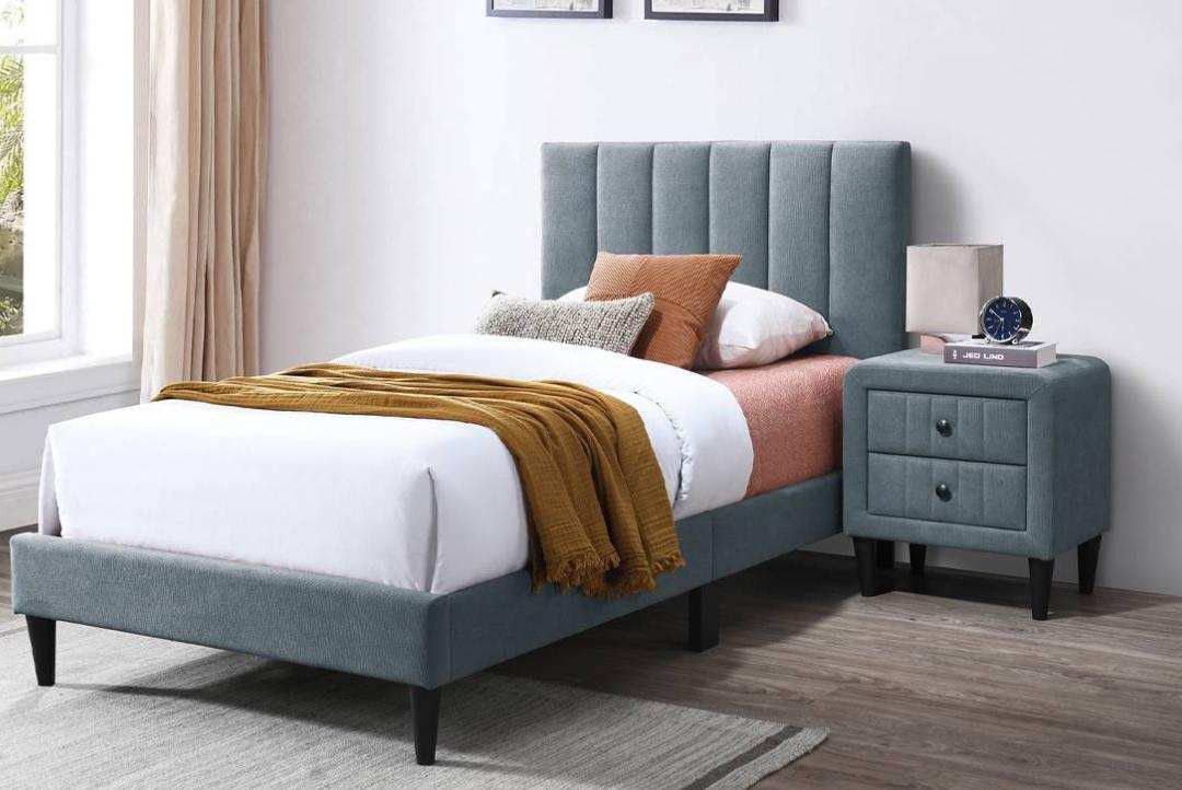 Twin Bed Freme Only Mattress  Separed 