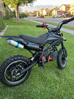 Kid Gas Dirt bike 49cc 2 stroke
