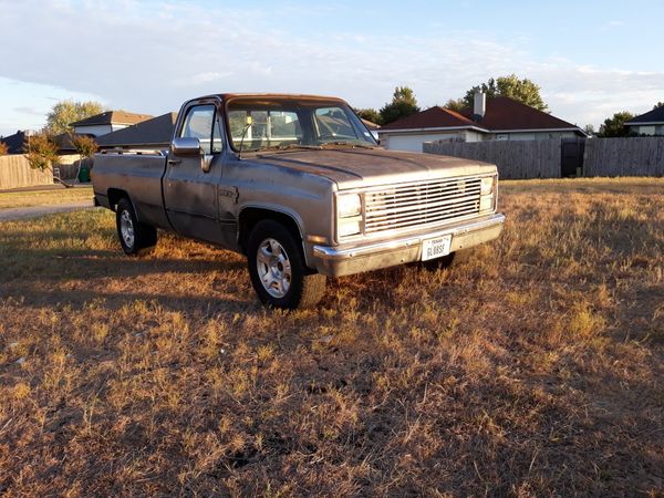 86 Chevy C10 Custom Deluxe long bed for Sale in Dallas, TX - OfferUp