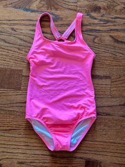 Children’s place Girl medium snowsuit 7/8 new