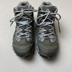 2 pairs Merrell Women’s 6 Boots MOAB & Blaze 