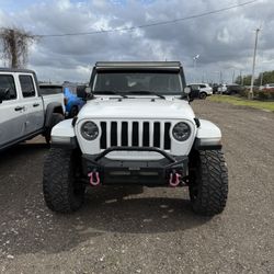 2018 Jeep Wrangler Sahara Sport