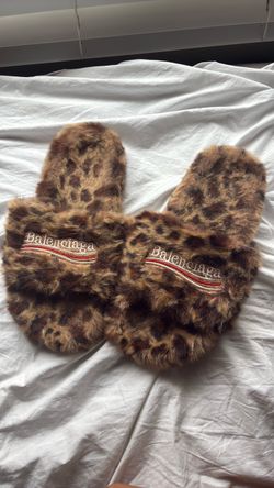 Balenciaga slides