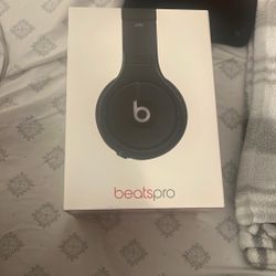Beats Pro