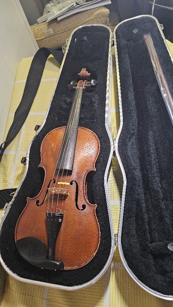 Antonius Stradivarius Original Violin