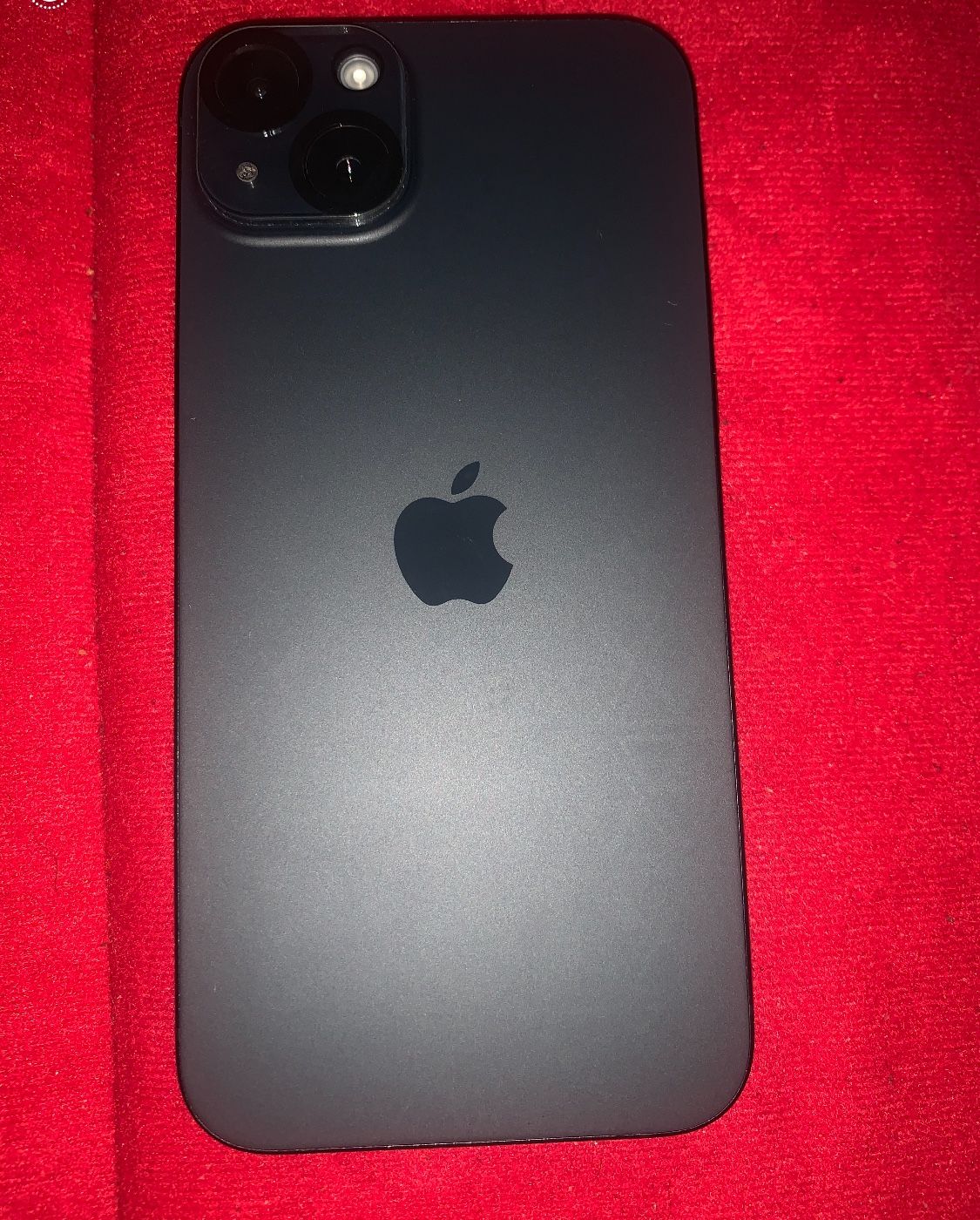 iPhone 15 Plus