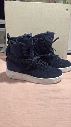 Nike Navy Blue Sneakers 8.5 Adult 