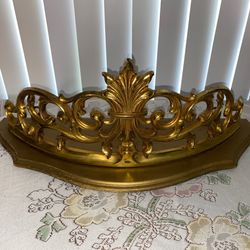 Gold Shelve