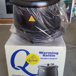 Brand NEW Warming Kettle 10.5 qt.