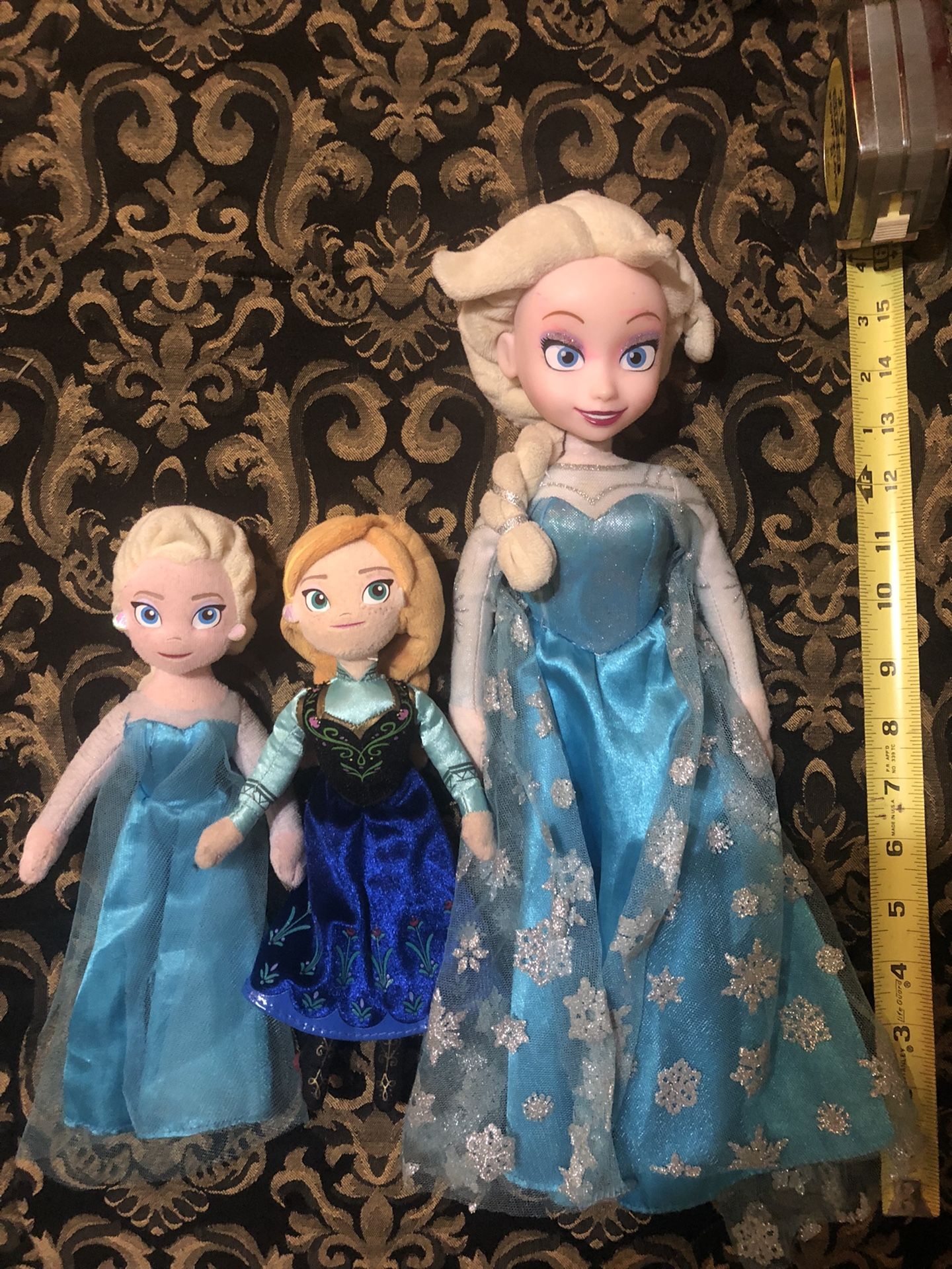 FROZEN plush ELSA & ANNA dolls