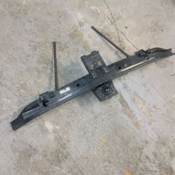 Grand Cherokee front bumper reinforcement bar