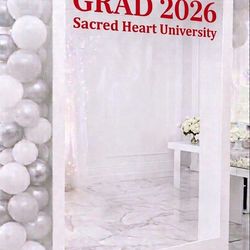 Magazine photo booth